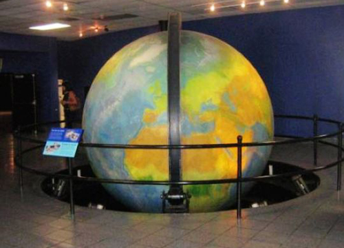 迈阿密科学与天文博物馆