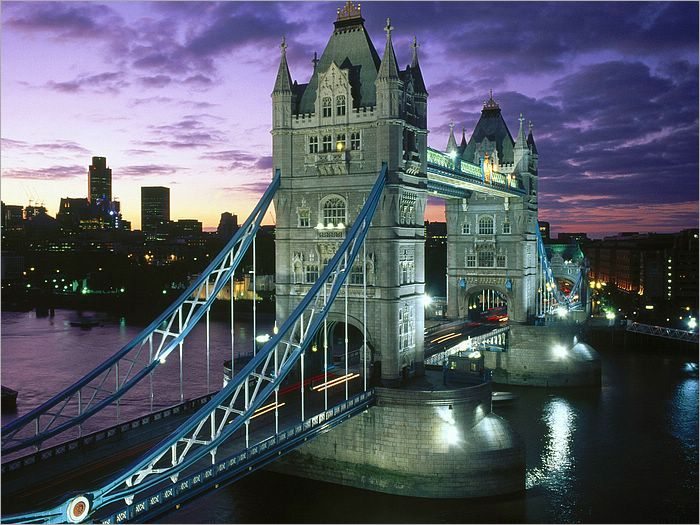 伦敦塔桥 