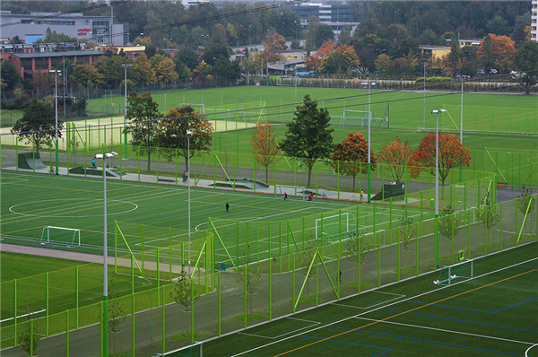 瑞士：苏黎世Heerenschürli体育公园
