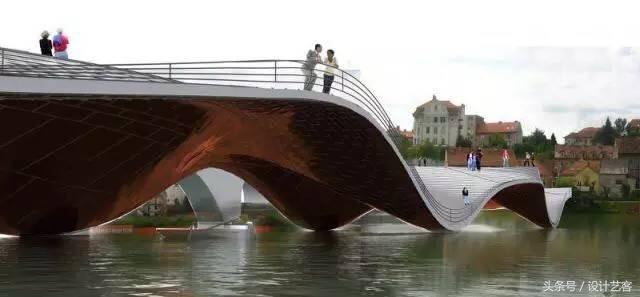 创意桥梁设计带来独特的城市风景