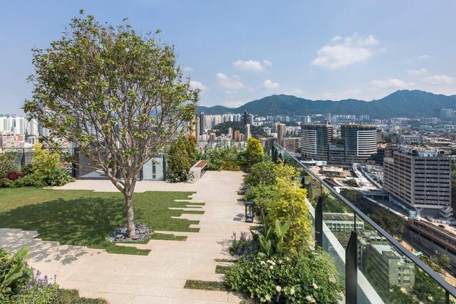 繁华都市的屋顶活力空间——香港空中花园