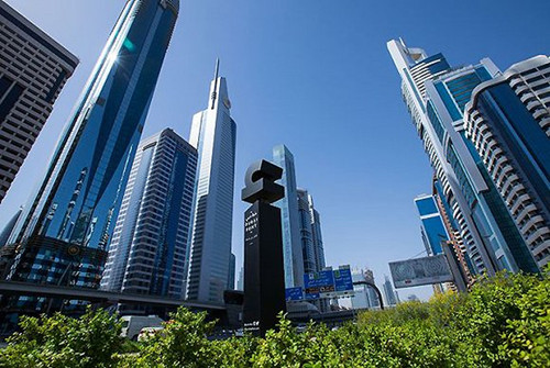迪拜推出城市字体 把它们变成一道城市风景