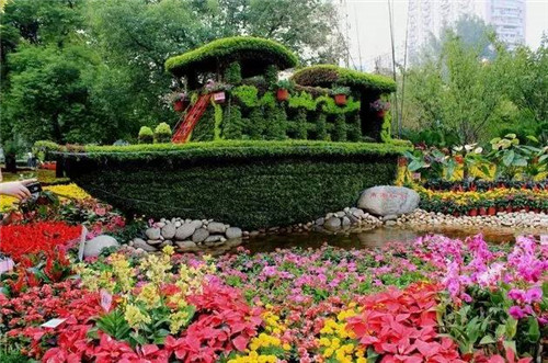 植物雕塑的城市景观你见过吗？