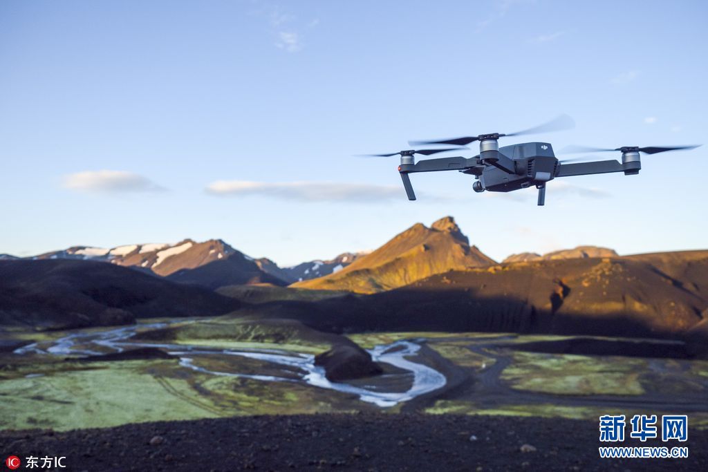 无人机航拍冰岛 碧蓝静谧美到窒息