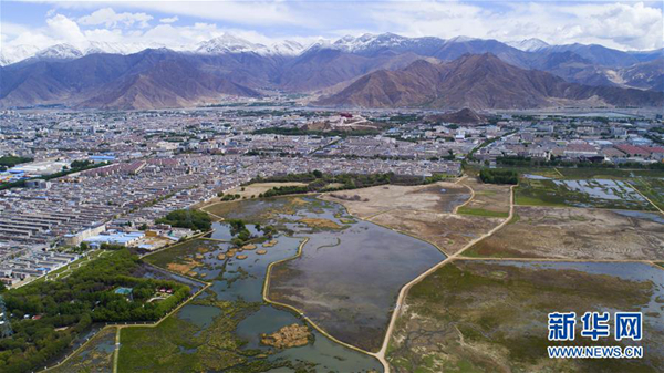 西藏生态文明建设：绿水青山入画