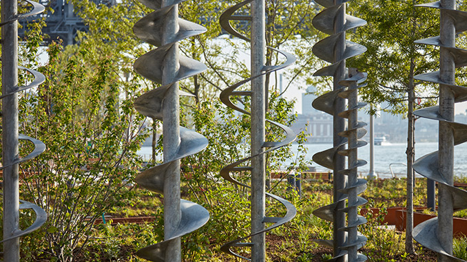 詹姆斯•科纳设计的多米诺公园在纽约开放