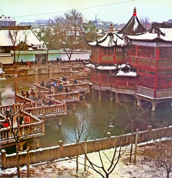 豫园：从木桥到水泥桥，九曲桥一直在讲述上海故事