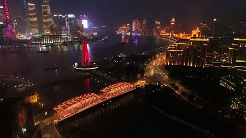 上海：外滩112岁“网红”外白渡桥景观提升