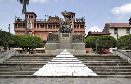 MimmoRubino设计的西蒙·玻利瓦尔大阶梯