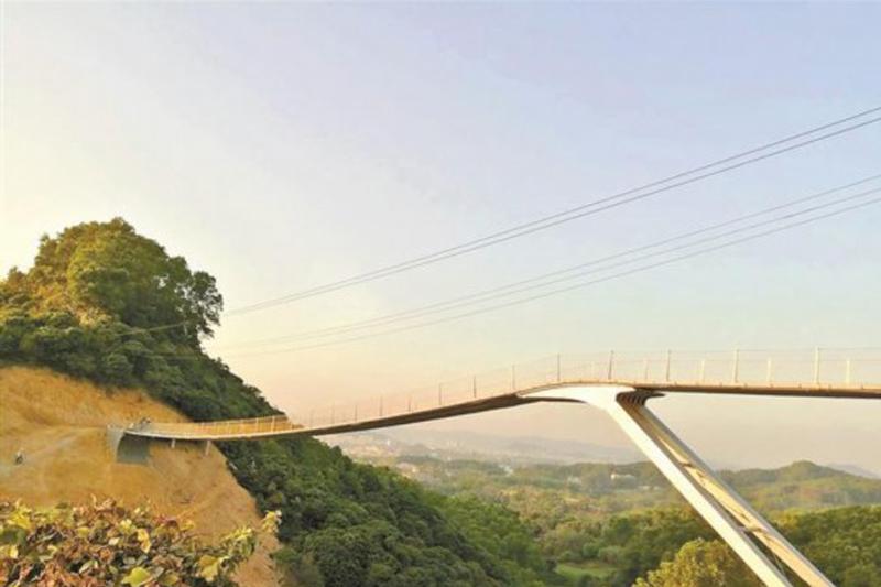 深圳光明绿道三座景观桥顺利完工